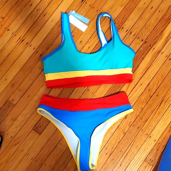 Four-Color Stitching High Waist Bikini - Picture 2 of 7